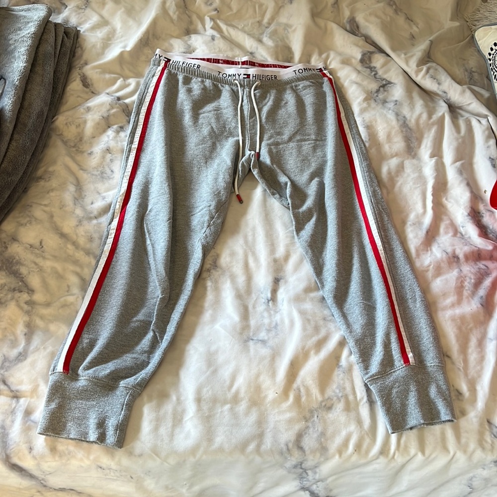 Tommy Hilfiger jogger sweats!